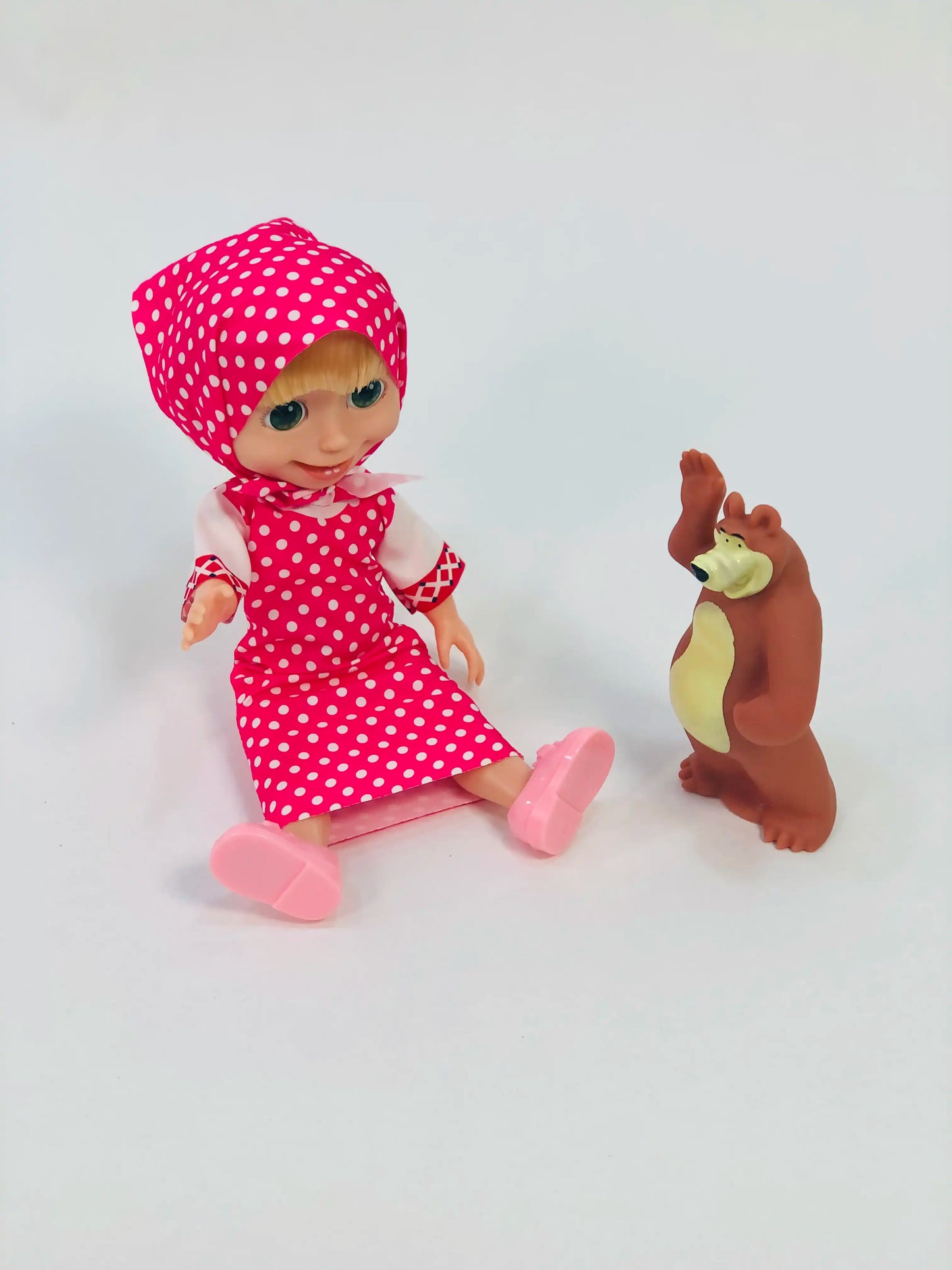 دمية ماشا والدب – Masha and the Bear Doll Set
