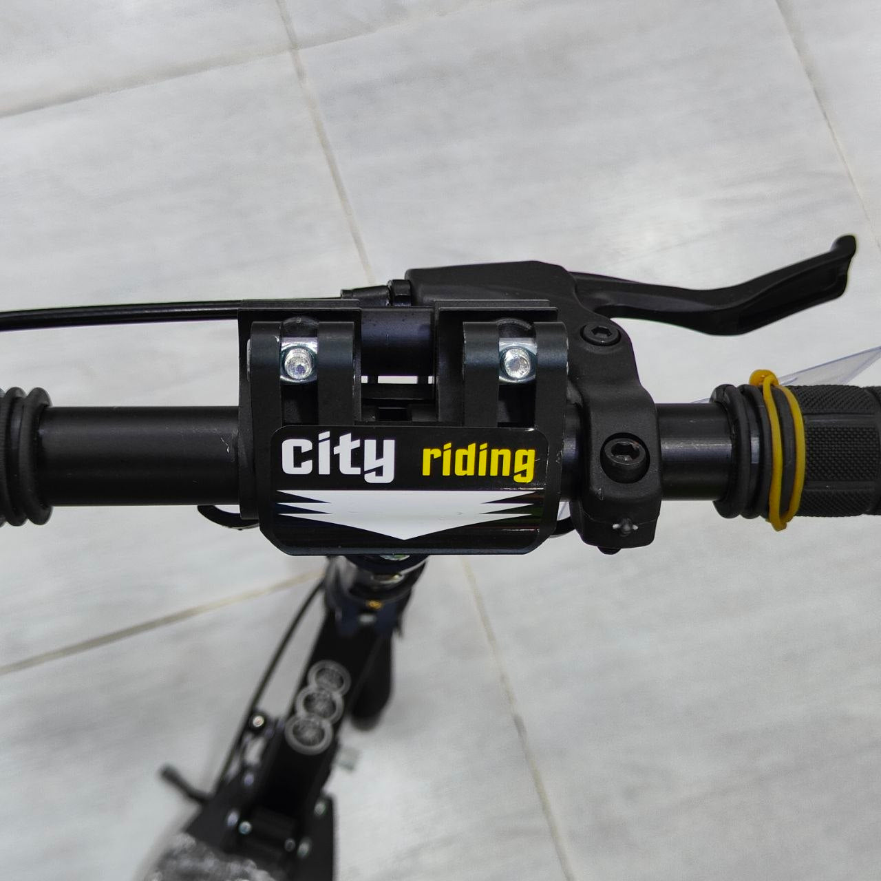 تروتينات City Riding قابل للطي بعجلات كبيرة – أسود | City Scooter