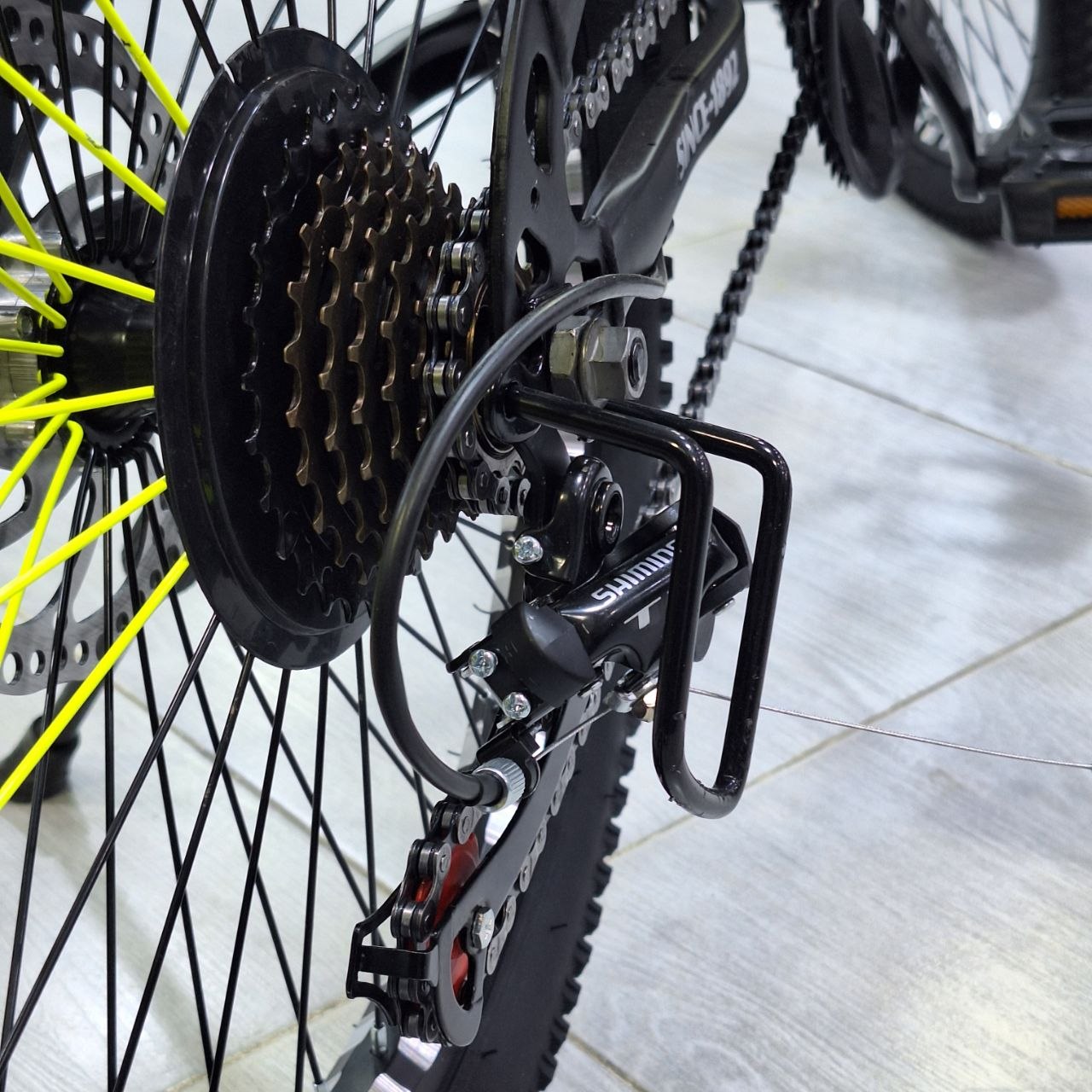 دراجة هوائية PHILLIPS للشباب بتصميم جبلي وفرامل قرصية | PHILLIPS Mountain Bike for Youth with Disc Brakes
