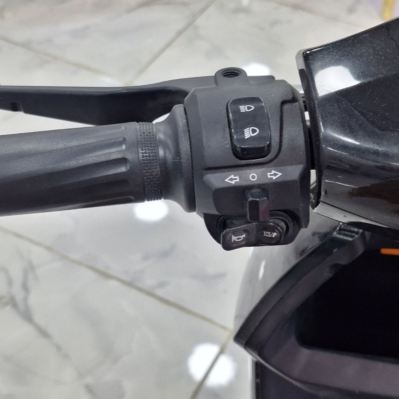 دراجة كهربائية A210 للكبار 2000W | A210 Electric Scooter