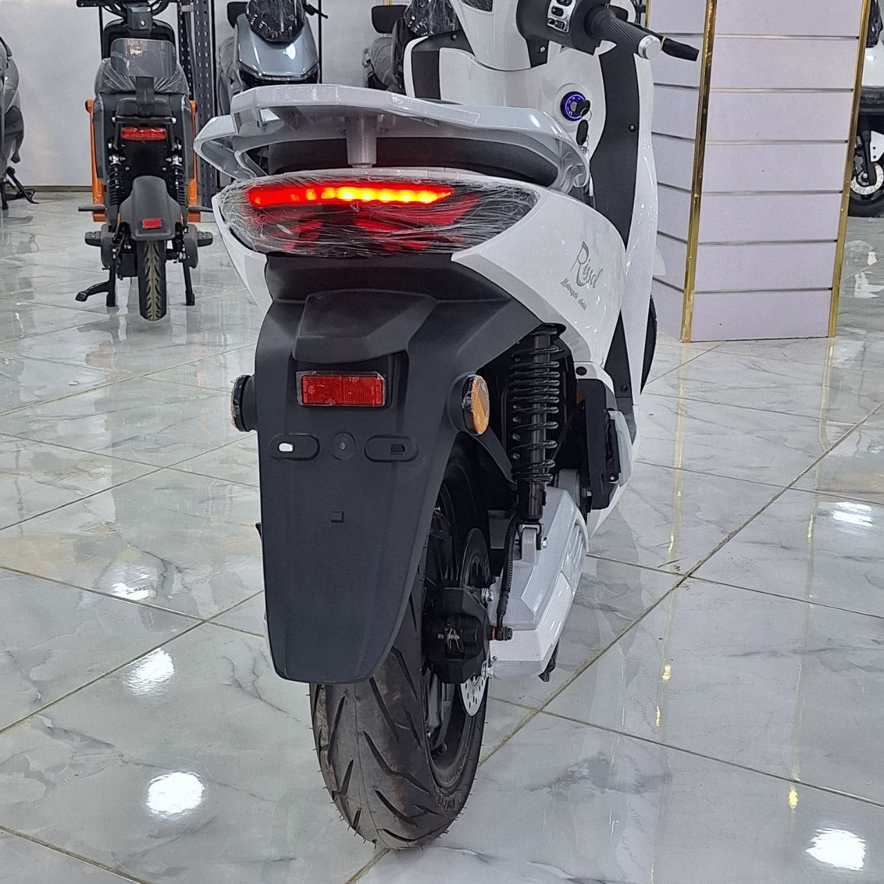 دراجة كهربائية Rissol S4 للكبار 4000W