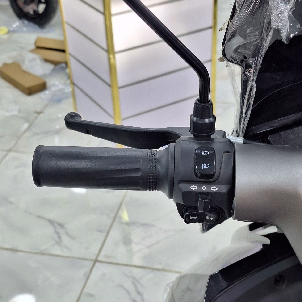 دراجة كهربائية CP710 للكبار 1200W | CP710 Electric Scooter
