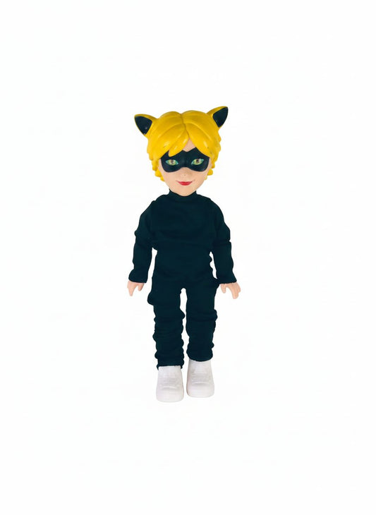دمية Cat Noir من Miraculous Action Doll