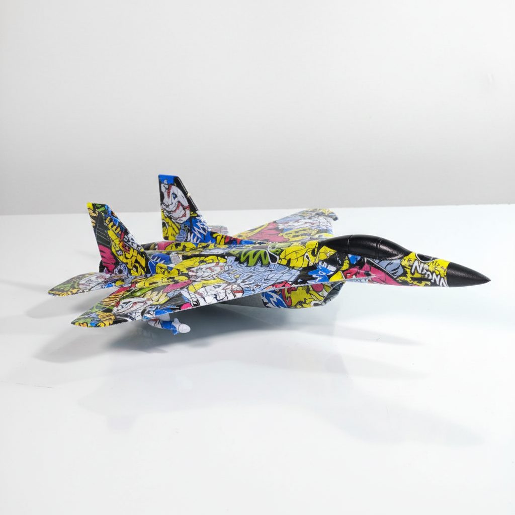 طائرة مقاتلة لاسلكية Flying The Sky  Fighter