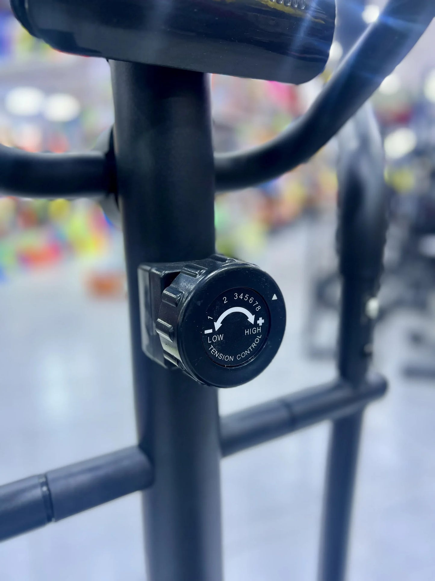 جهاز مشي بيضاوي (إهليلجي) Xrival Elliptical Trainer 110 KG