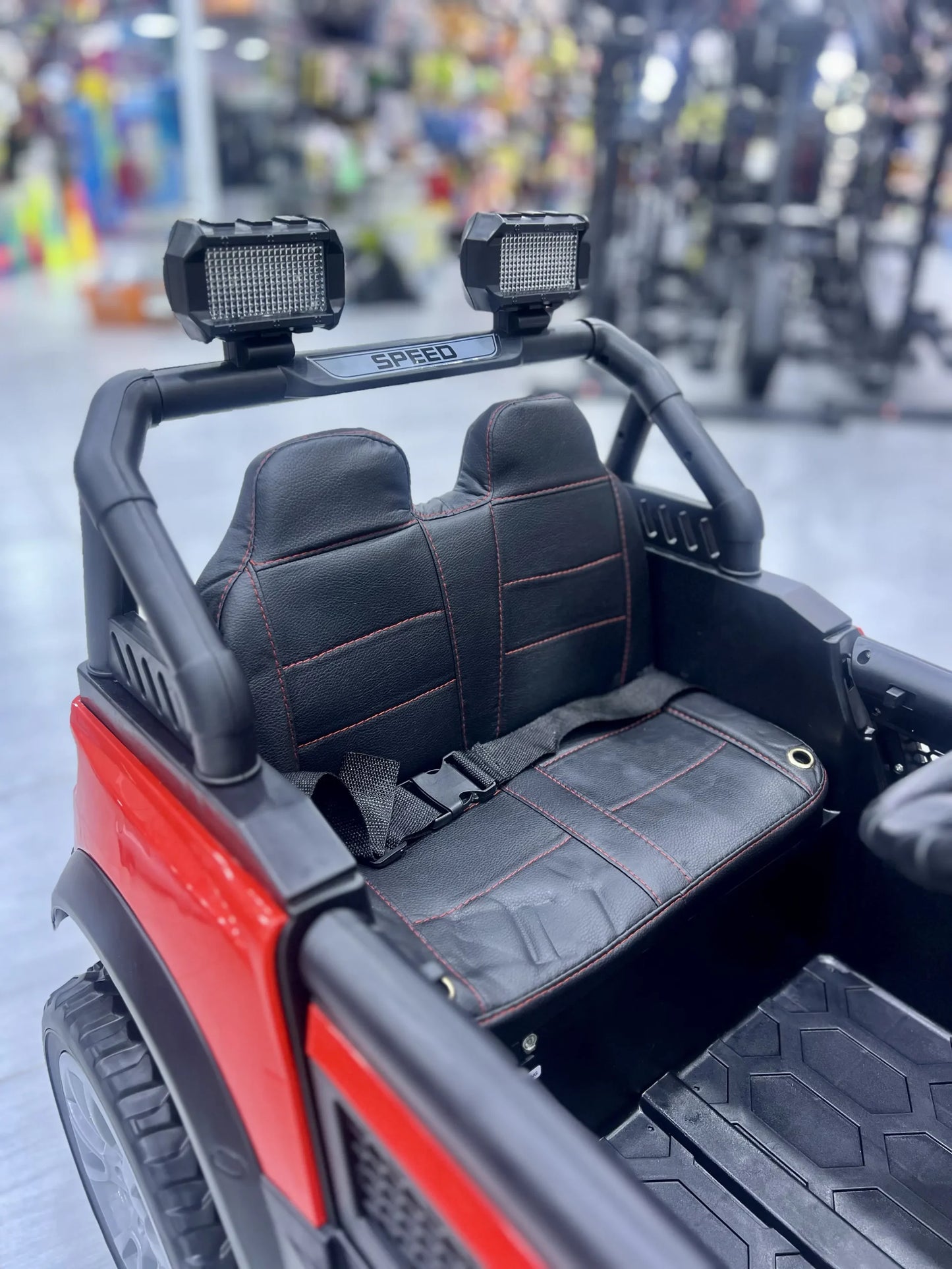 سيارة كهربائية للأطفال JEEP J888
