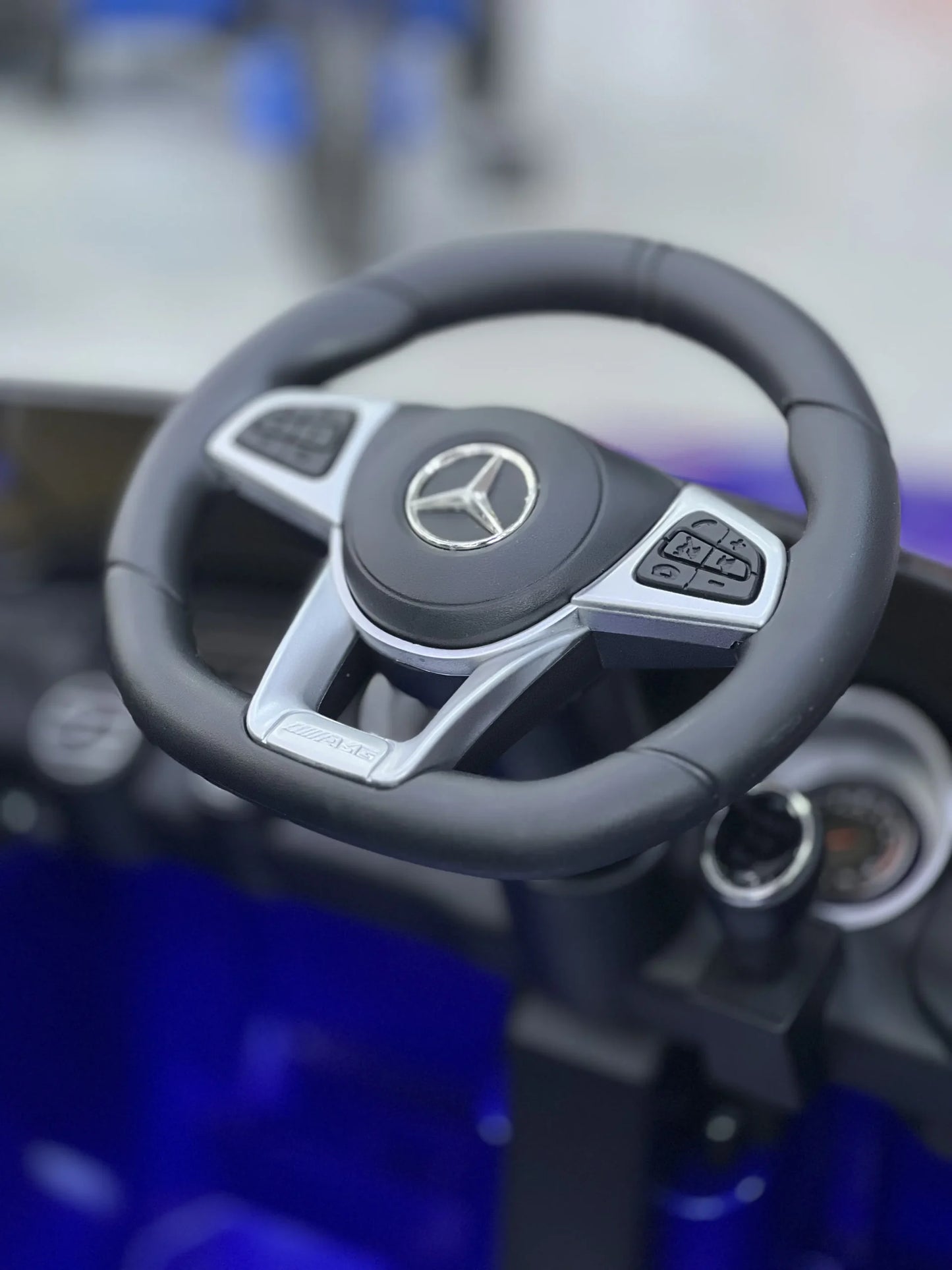 سيارة كهربائية للأطفال Mercedes-Benz AMG GLC 63S