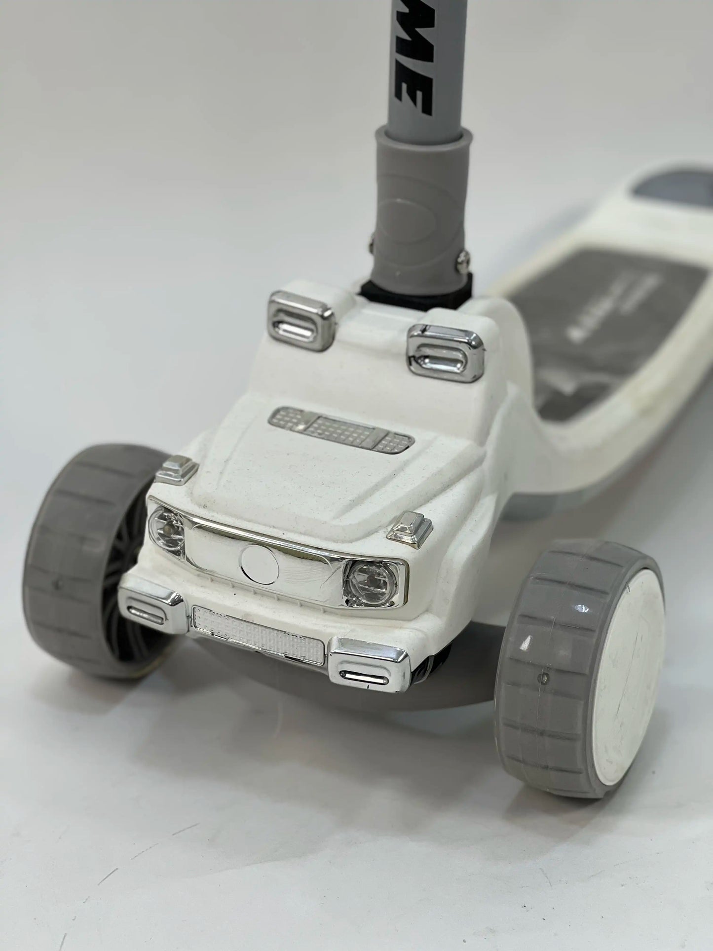 سكوتر أطفال Extreme Al بتصميم سيارة – Extreme Al Kids Car Scooter