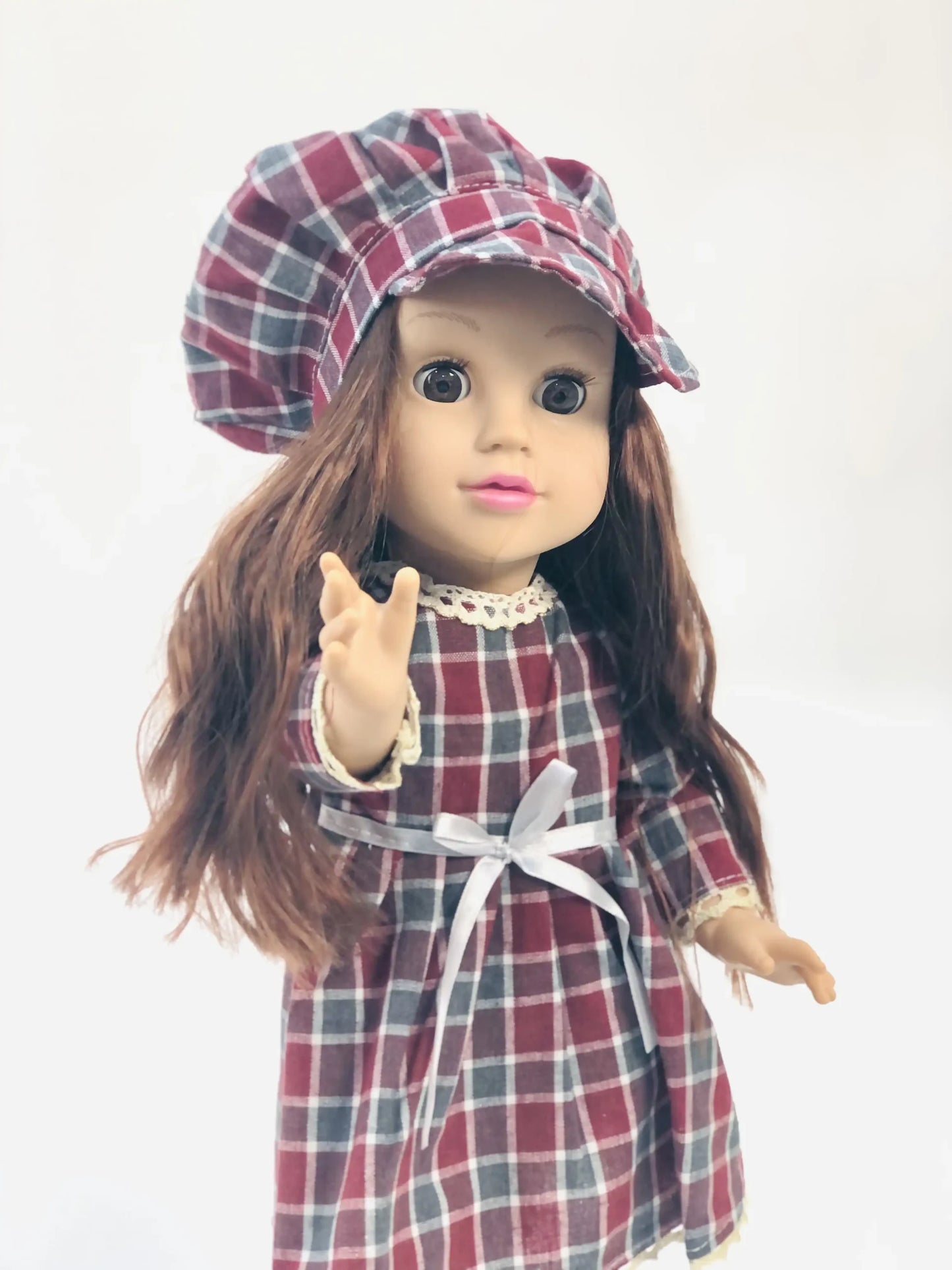 دمية كلارا المعلمة  Clara Teacher Interactive Doll