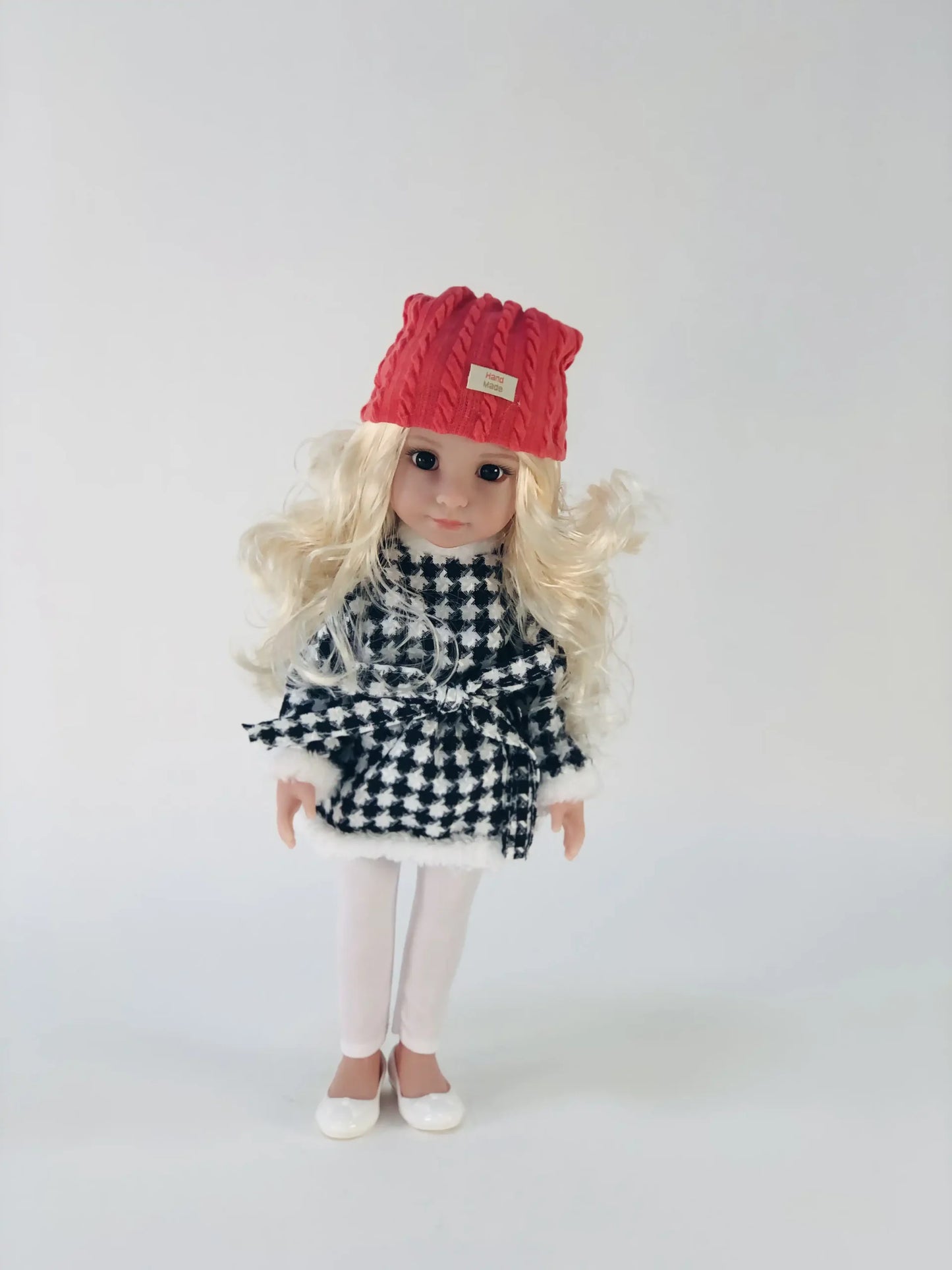 مية شقراء Blonde Fashion Doll