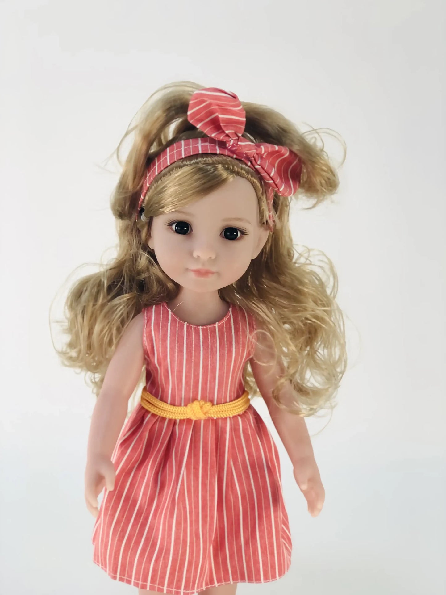 دمية تفاعلية Plejo Baby Mia