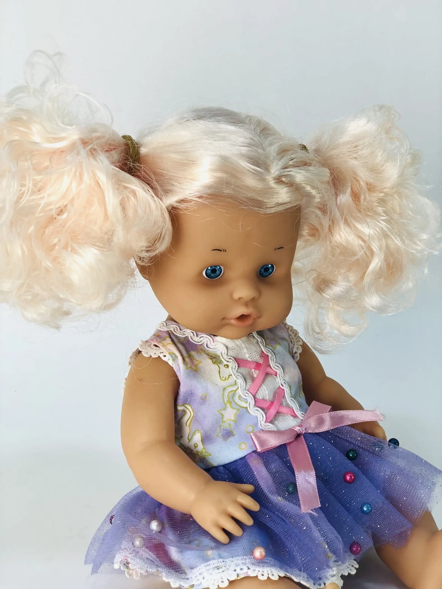 دمية تصفيف الشعر Bobby Hair Styling Doll
