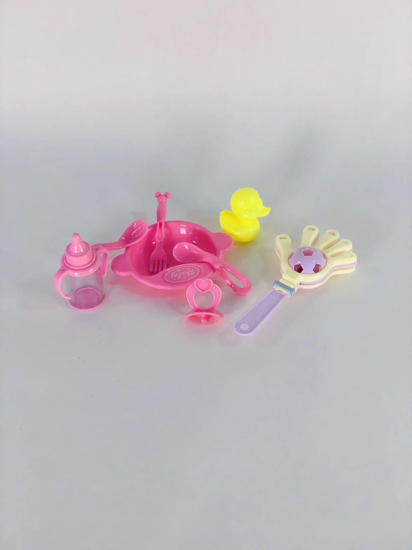 دمية طفل مع ملحقات YI TE MEND Baby Doll Set