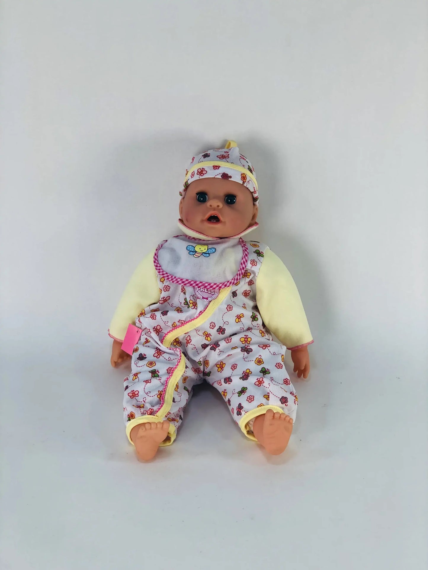 دمية بيبي لفلي Baby Lovely Doll