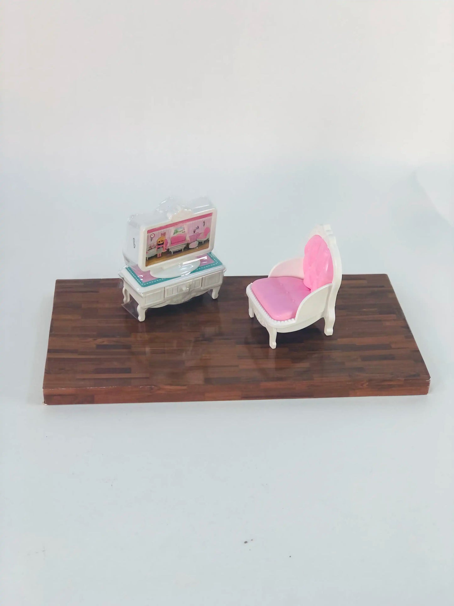 بيت دمى صغير مع أثاث – Mini Doll House Set