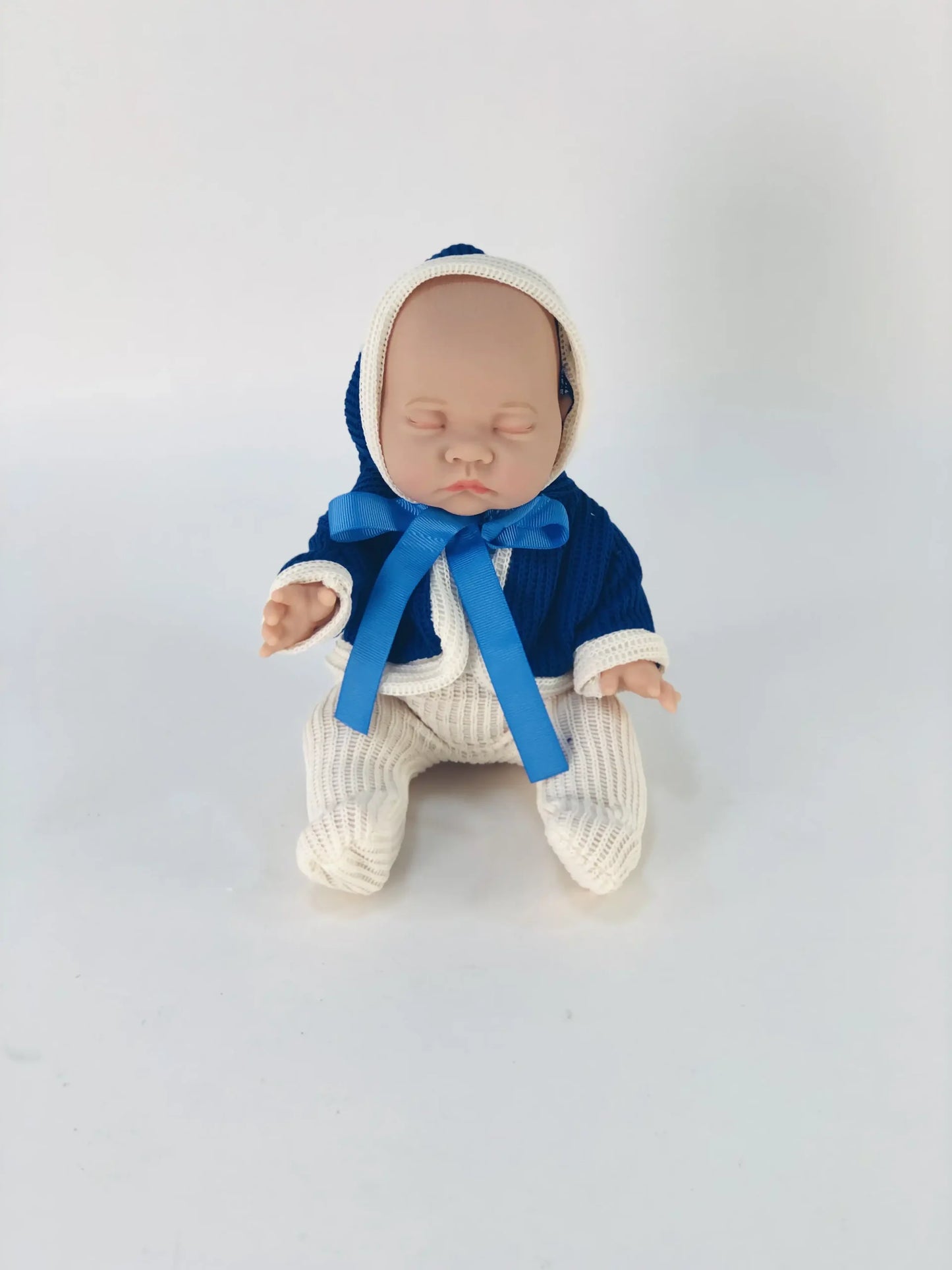 دمية الطفل النائم Sleeping Baby Doll