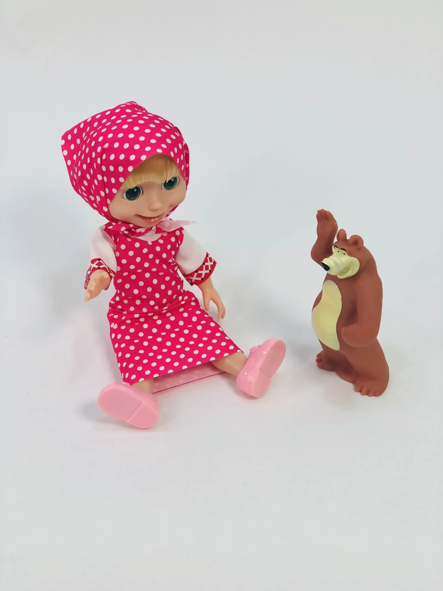 دمية ساسا مع الدب Sasa Doll with Bear Figure