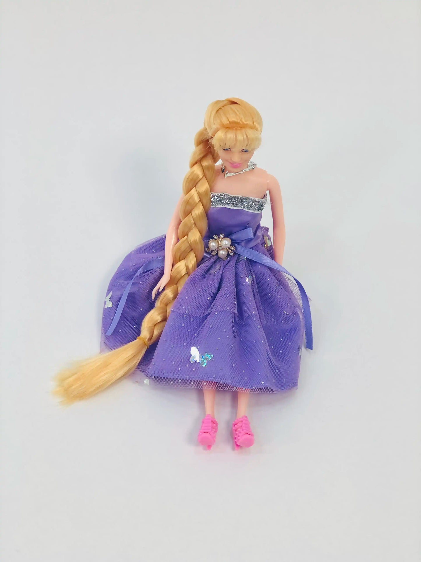 دمية بيوتي فاشن ستايل مع كرسي متحرك – Beauty Fashion Style Doll Set