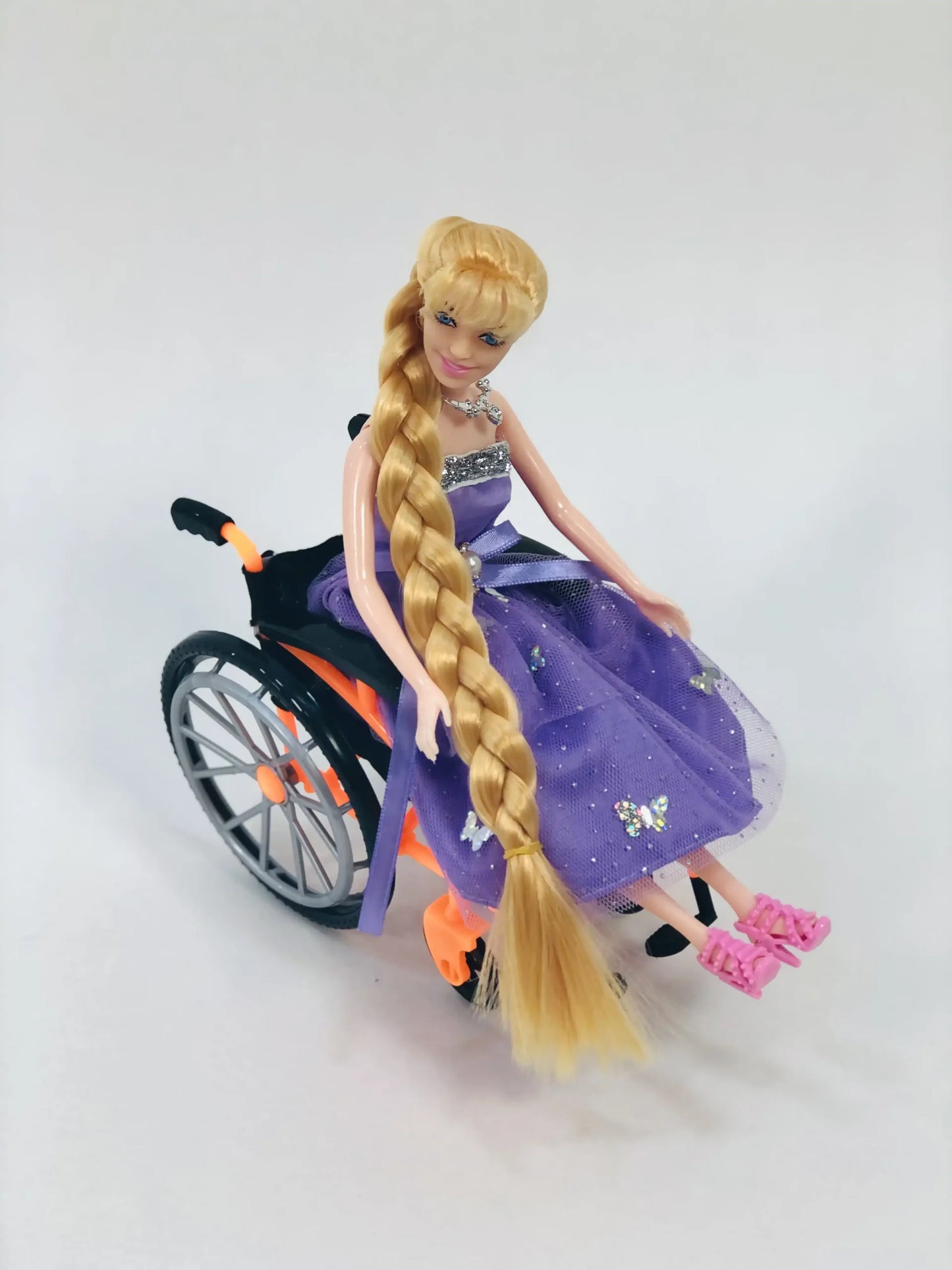 My Sweet Princess أميرة ماي سويت على الكرسي المتحرك