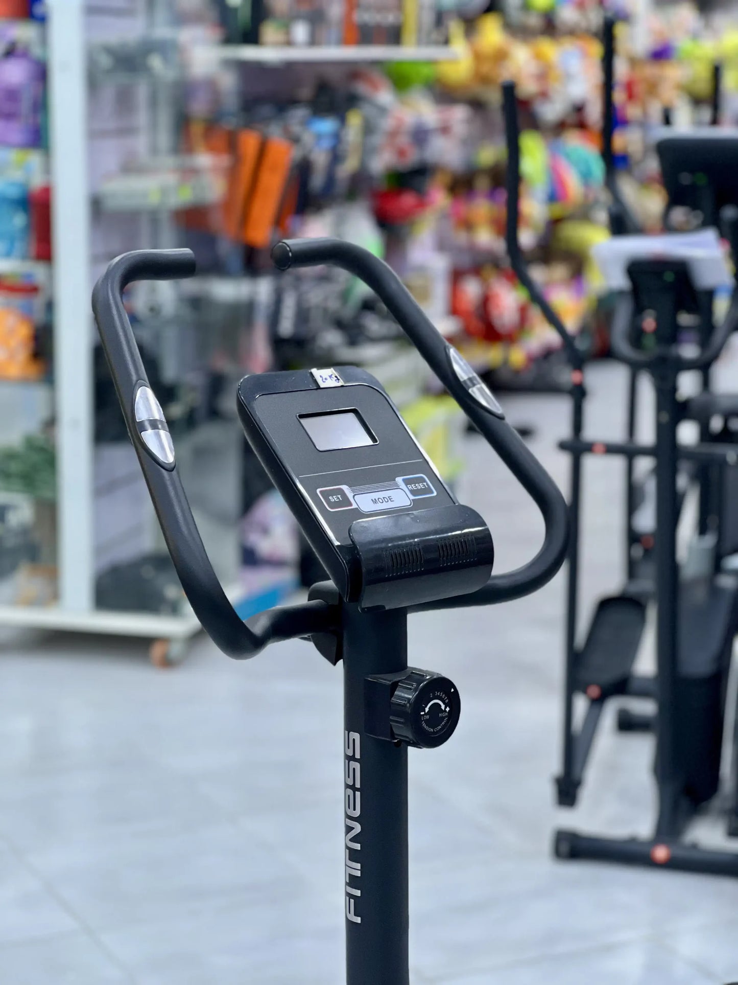 دراجة رياضية داخلية FITNESS BIKE 120KG
