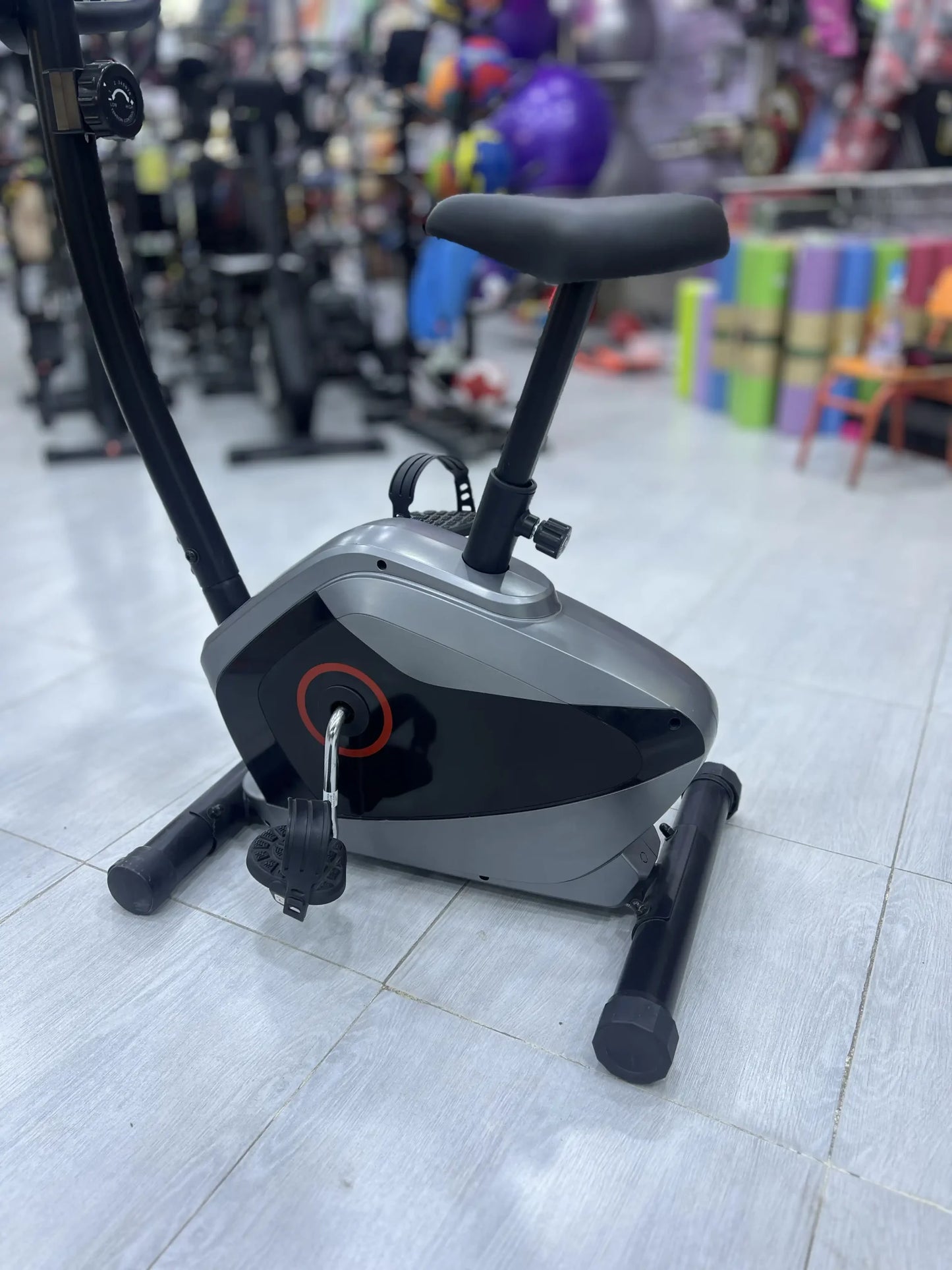 دراجة داخلية رياضية 100KG Exercise Bike