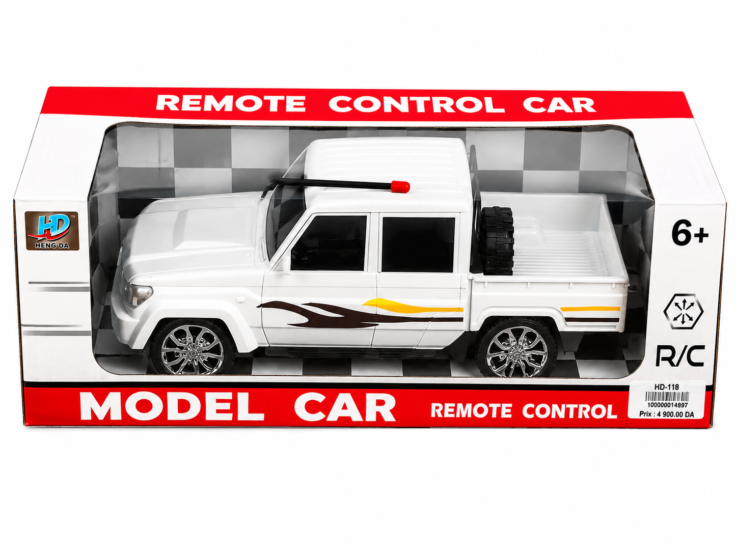 سيارة بيك أب ريموت كنترول بيضاء | White R/C Pickup Model Car