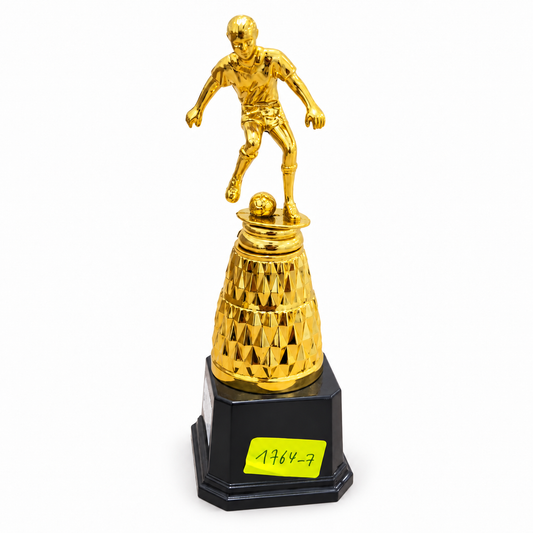 كأس رياضي ذهبي بمجسم لاعب كرة قدم Golden Football Player Trophy 1764-7