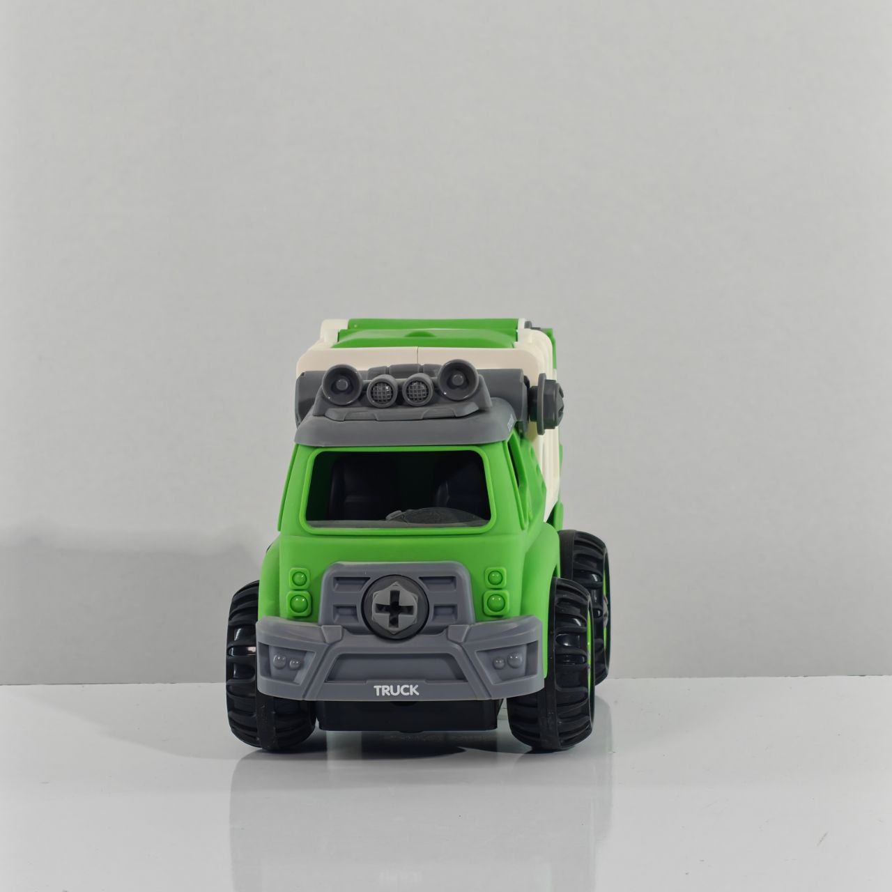 شاحنة قمامة DIY بالتحكم Garbage Truck Assembling RC