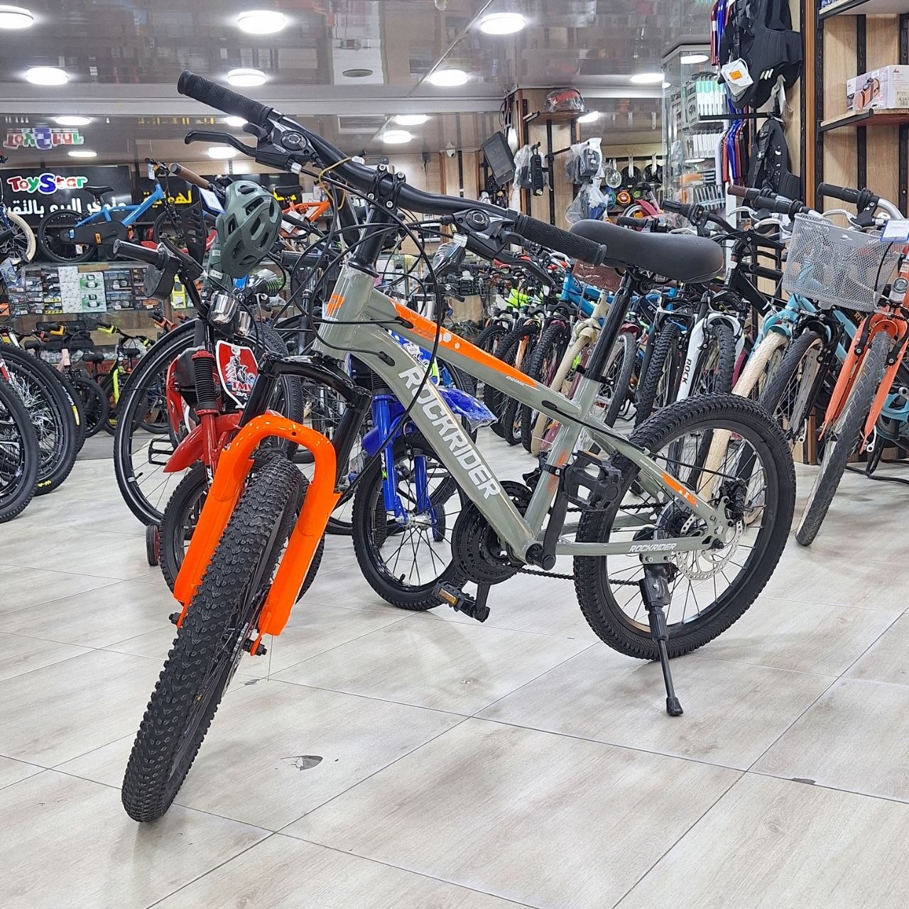 دراجة هوائية ROCKRIDER M1 للأطفال والشباب مقاس 20 بتصميم رياضي وفرامل قرصية | ROCKRIDER M1 20” Sport Bike for Kids &amp; Youth