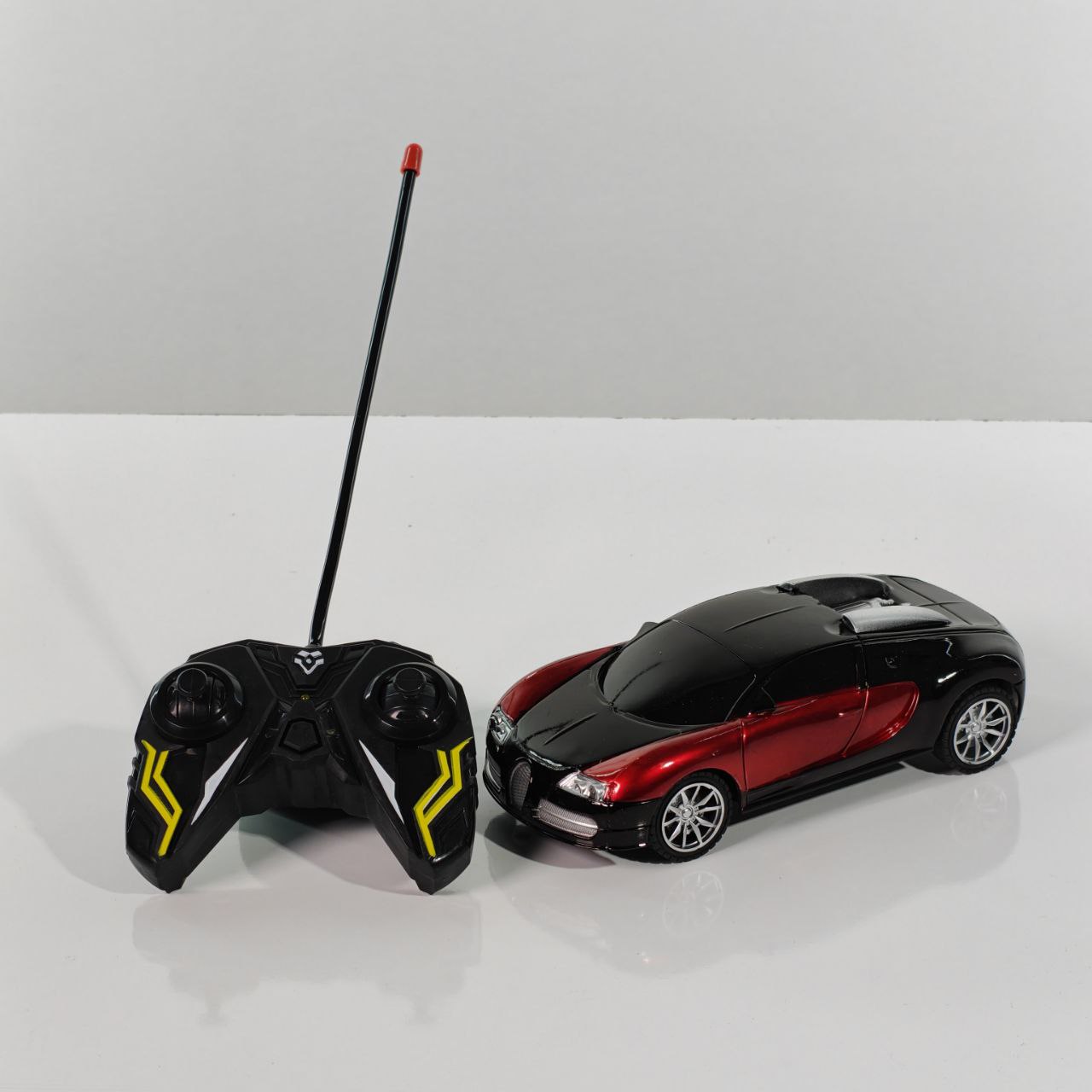 سيارة بوجاتي بالتحكم عن بعد Bugatti Car 1:24