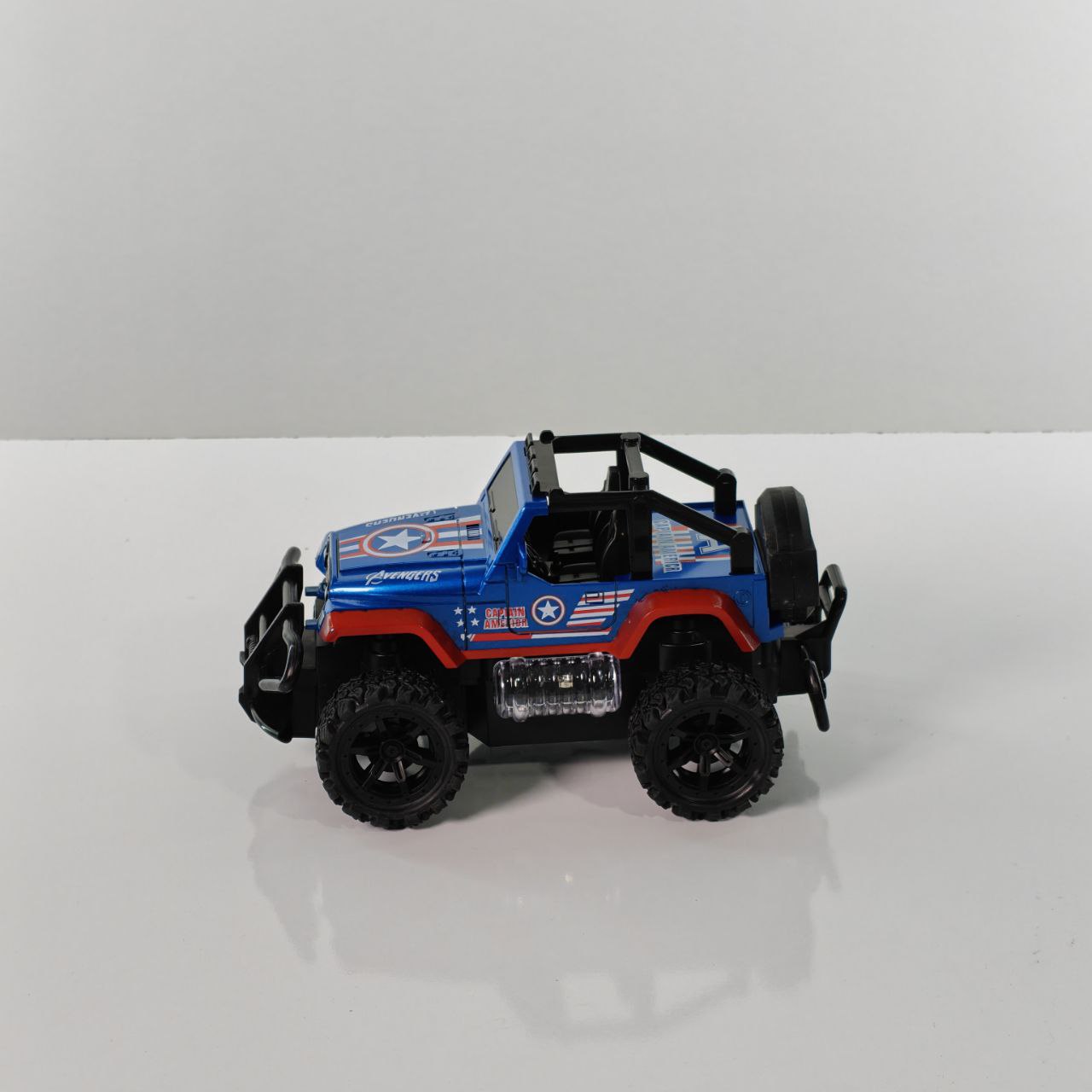 سيارة أفنجرز بالتحكم عن بعد Avengers RC 1:18
