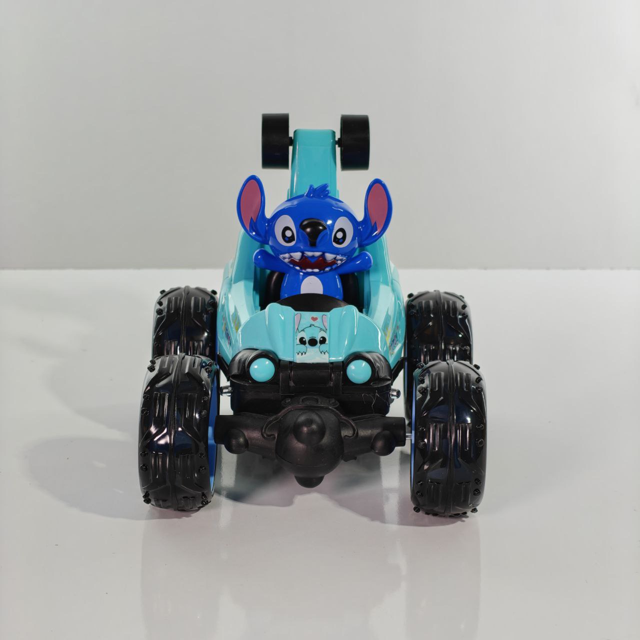 سيارة حيلة راقصة بالتحكم عن بعد Stitch RC Dancing Stunt Car