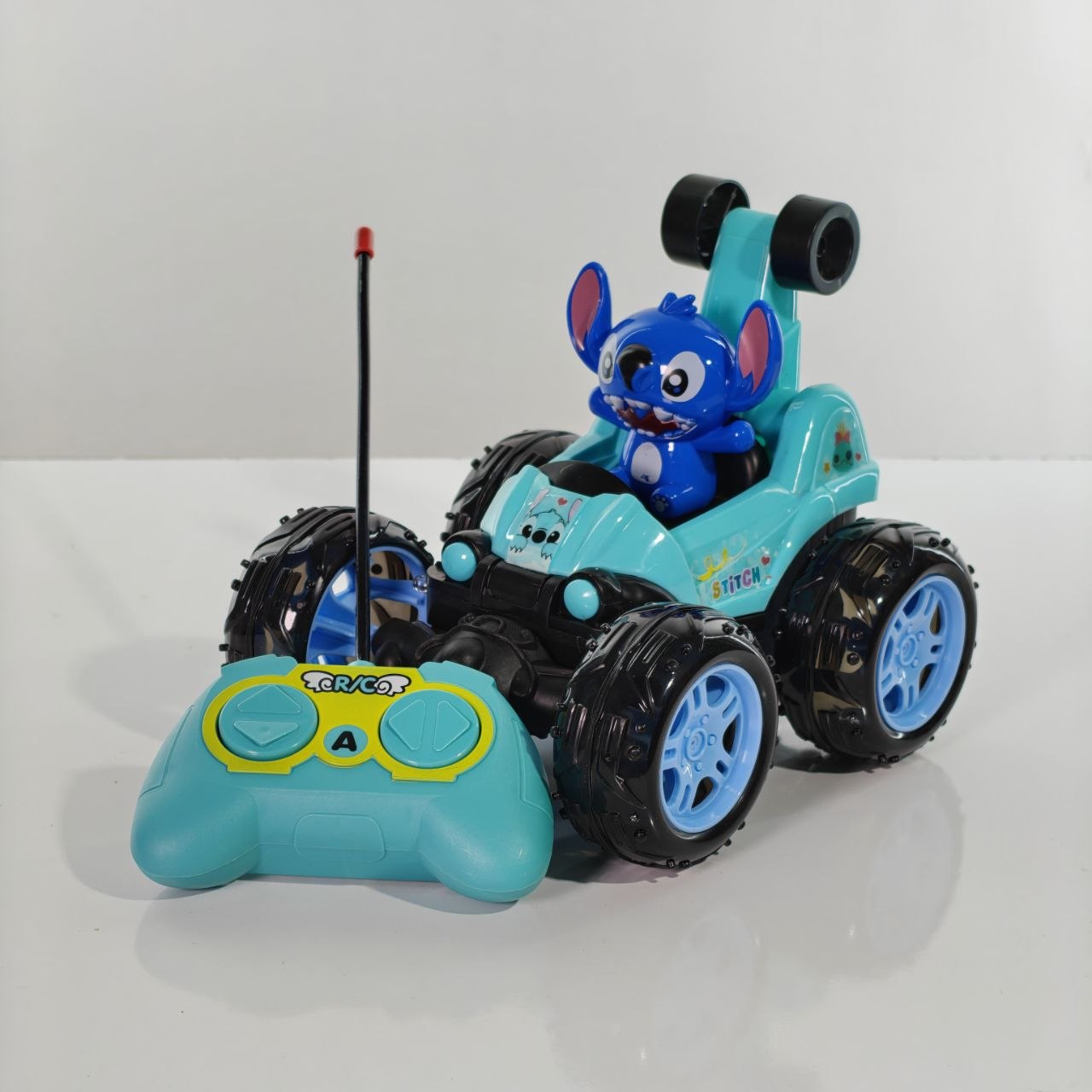 سيارة حيلة راقصة بالتحكم عن بعد Stitch RC Dancing Stunt Car