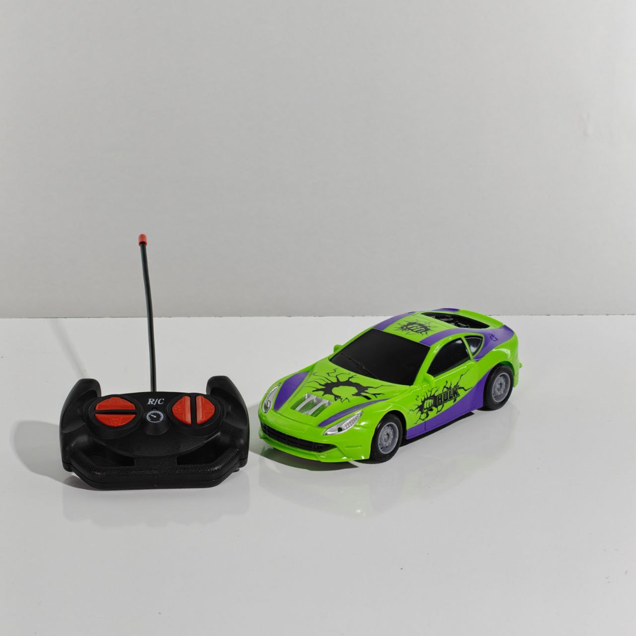 طقم سيارة سباق تحكم عن بعد Super Avengers RC Racing Car Set