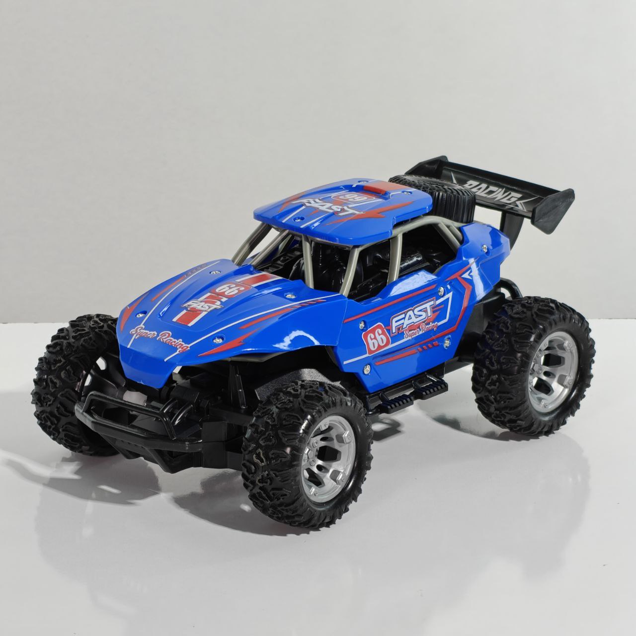 سيارة تحكم عن بعد للطرق الوعرة Off Road RC Climbing Car