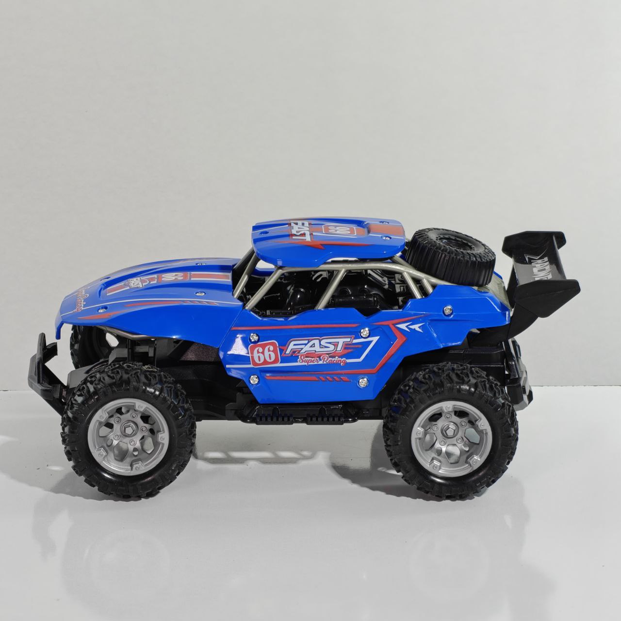 سيارة تحكم عن بعد للطرق الوعرة Off Road RC Climbing Car
