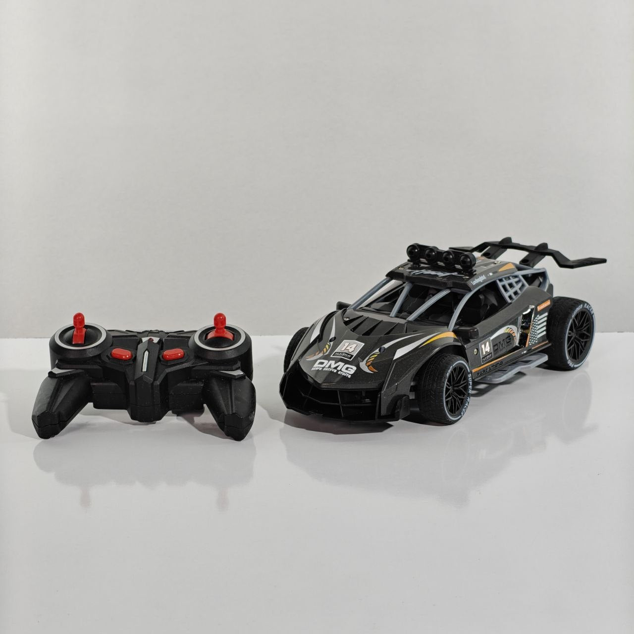 سيارة سباق شرطة تحكم عن بعد Police RC Racing Car 1:20