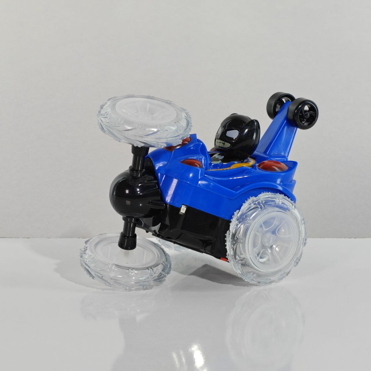 سيارة بلاك نايت بهلوانية تحكم عن بعد Black Knight RC Stunt Car