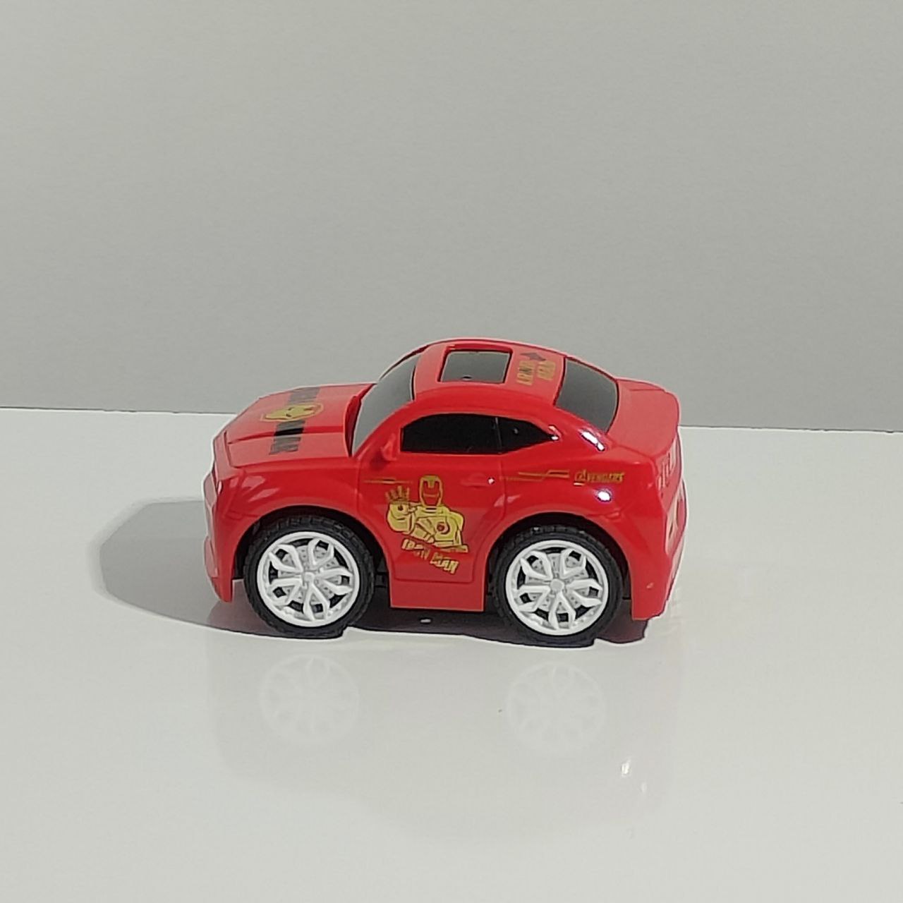 سيارة سباق أفنجرز تحكم عن بعد Avengers RC Racing Car
