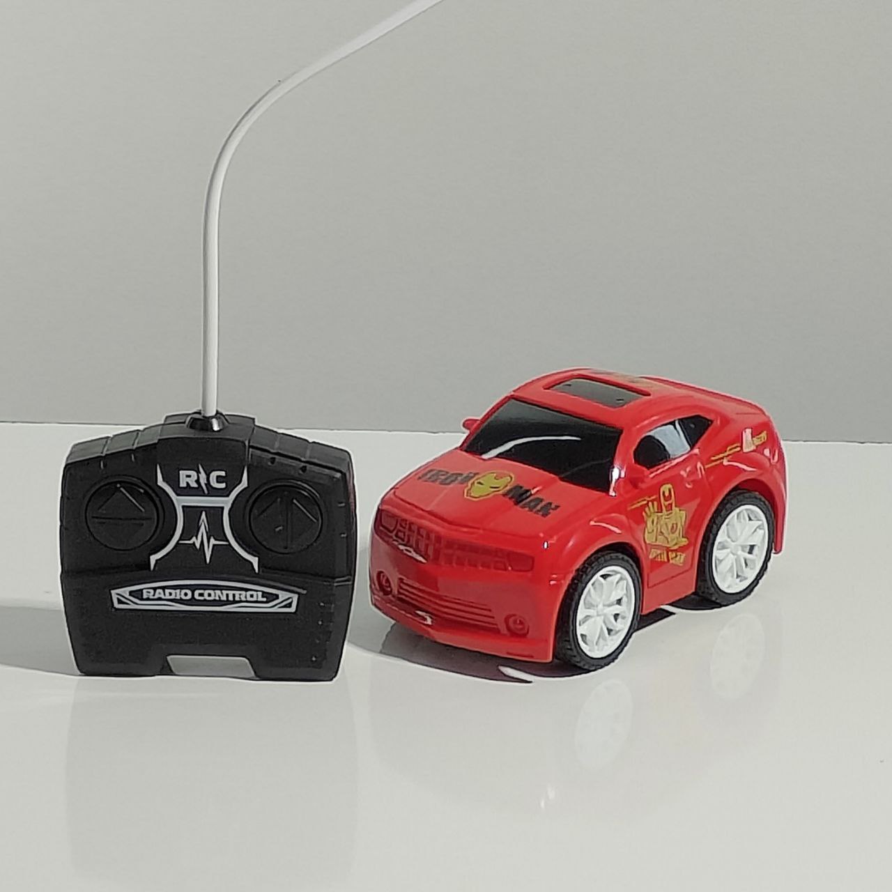 سيارة سباق أفنجرز تحكم عن بعد Avengers RC Racing Car
