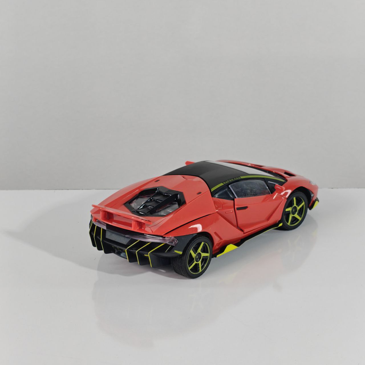 سيارة تحكم عن بعد GT 6688 Remote Control Car