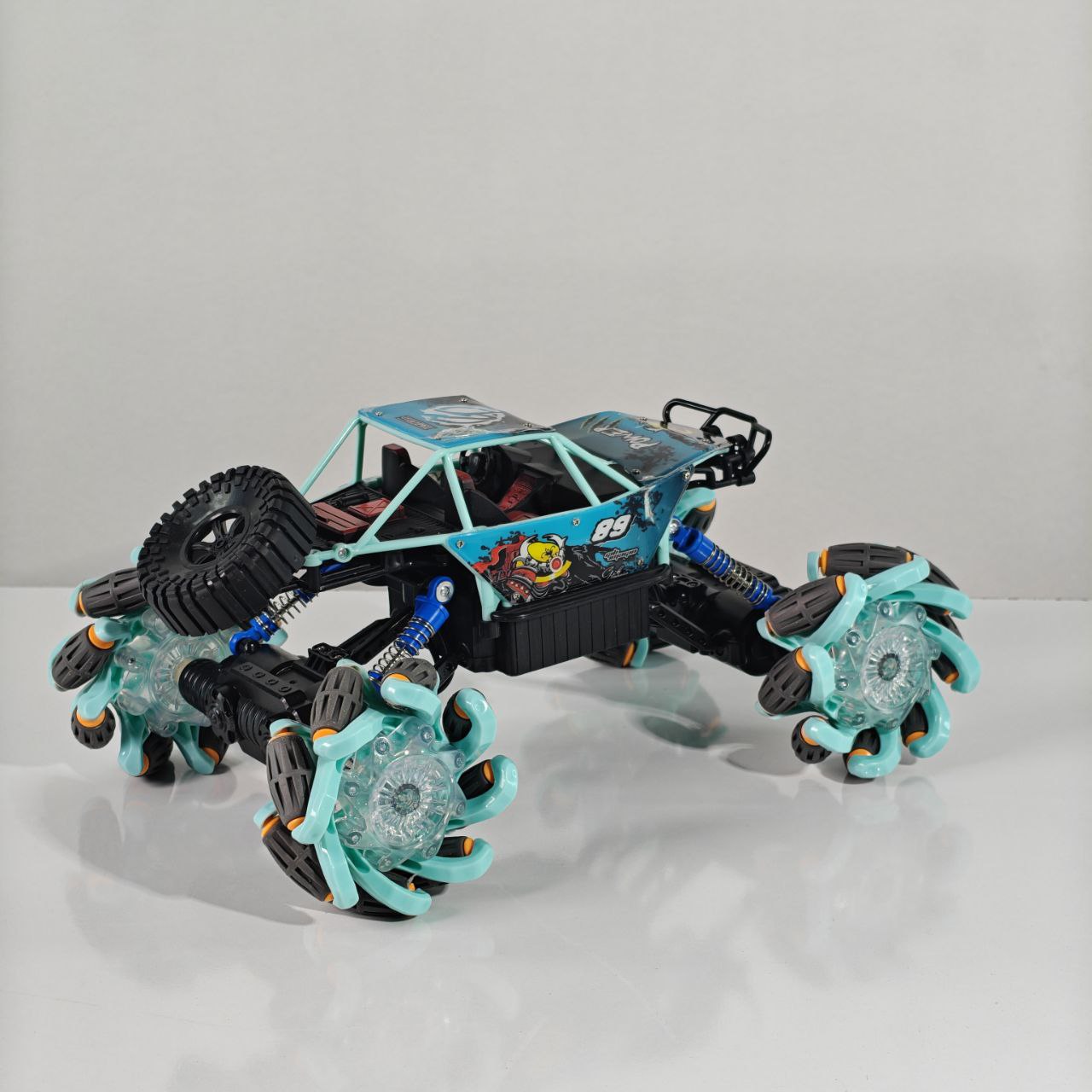 سيارة تسلق دفع رباعي  1:14  Climbing Car KIA DOING
