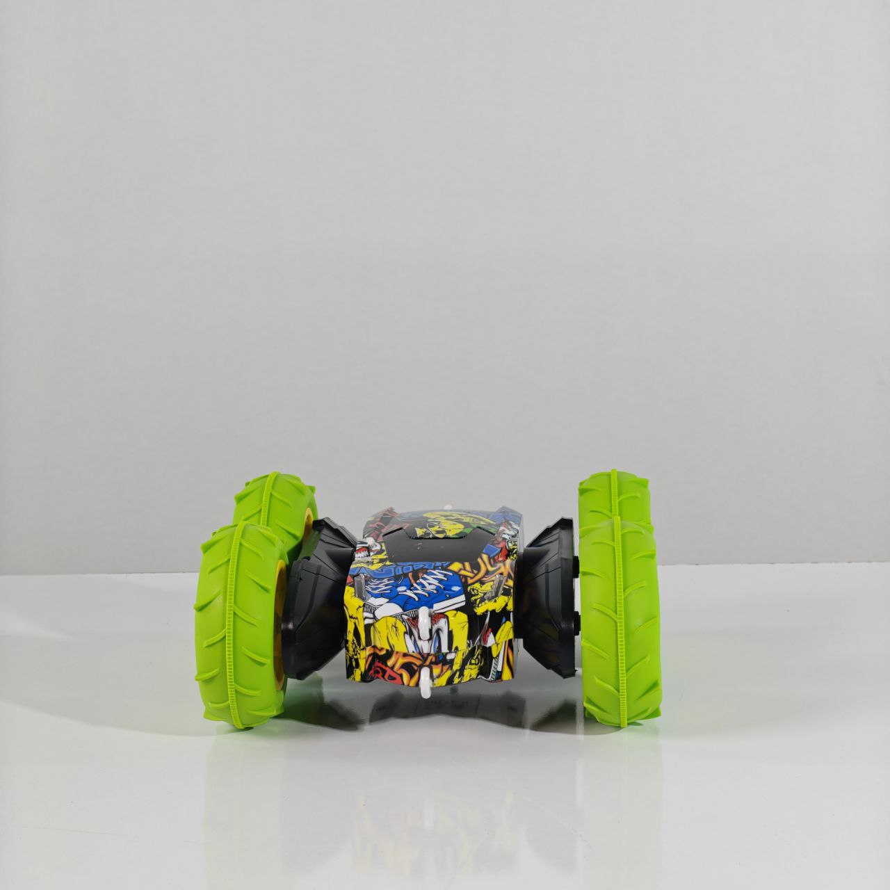 سيارة بهلوانية مزدوجة الوجه  Boarse Double Sided Stunt Car