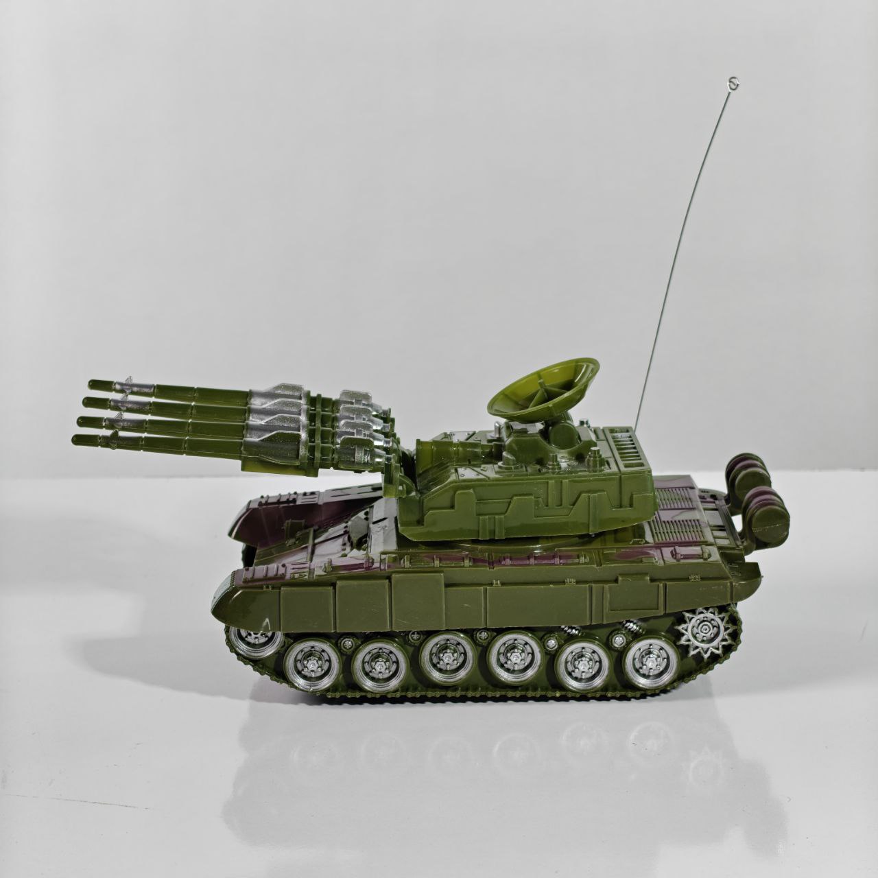 دبابة تحكم عن بعد Tank War للأطفال