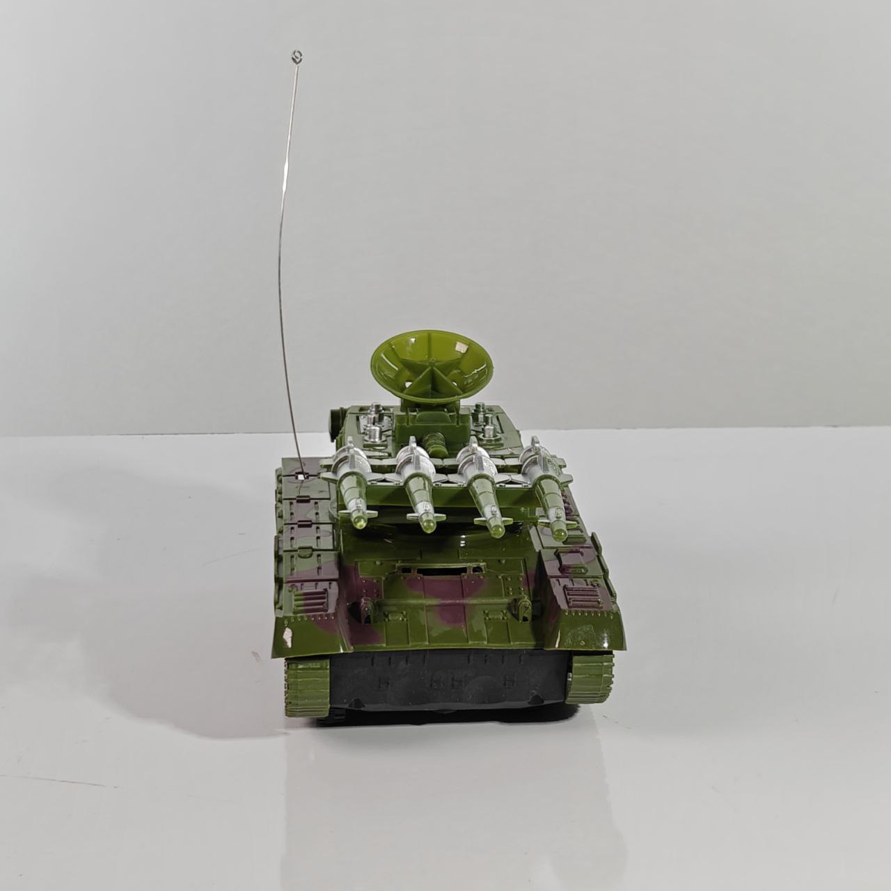 دبابة تحكم عن بعد Tank War للأطفال