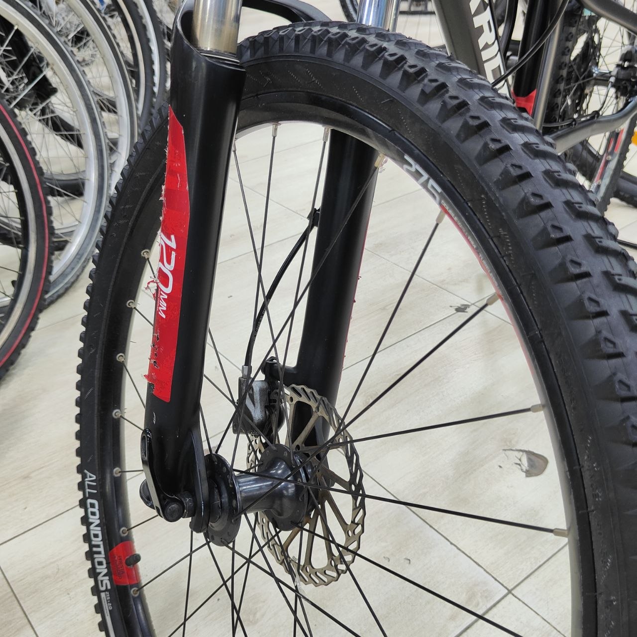 دراجة جبلية Rockrider | Rockrider Mountain Bike