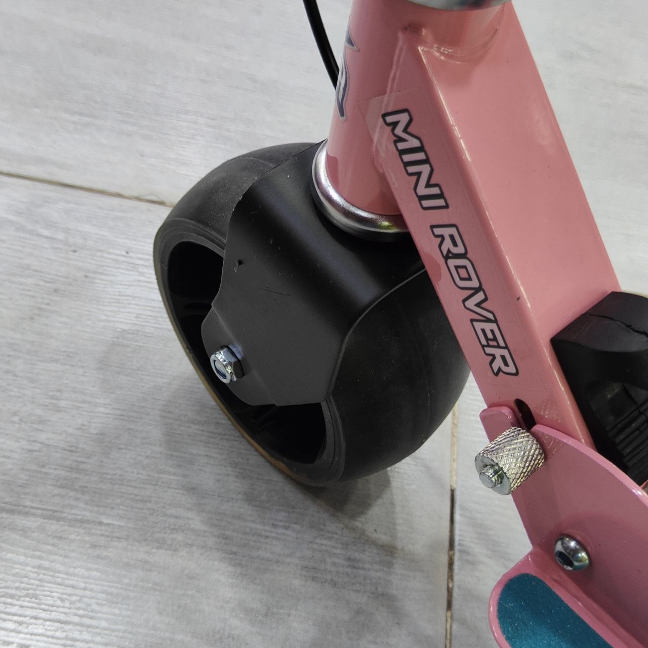 تروتينات MINI ROVER قابل للطي للأطفال – وردي | Mini Rover Scooter