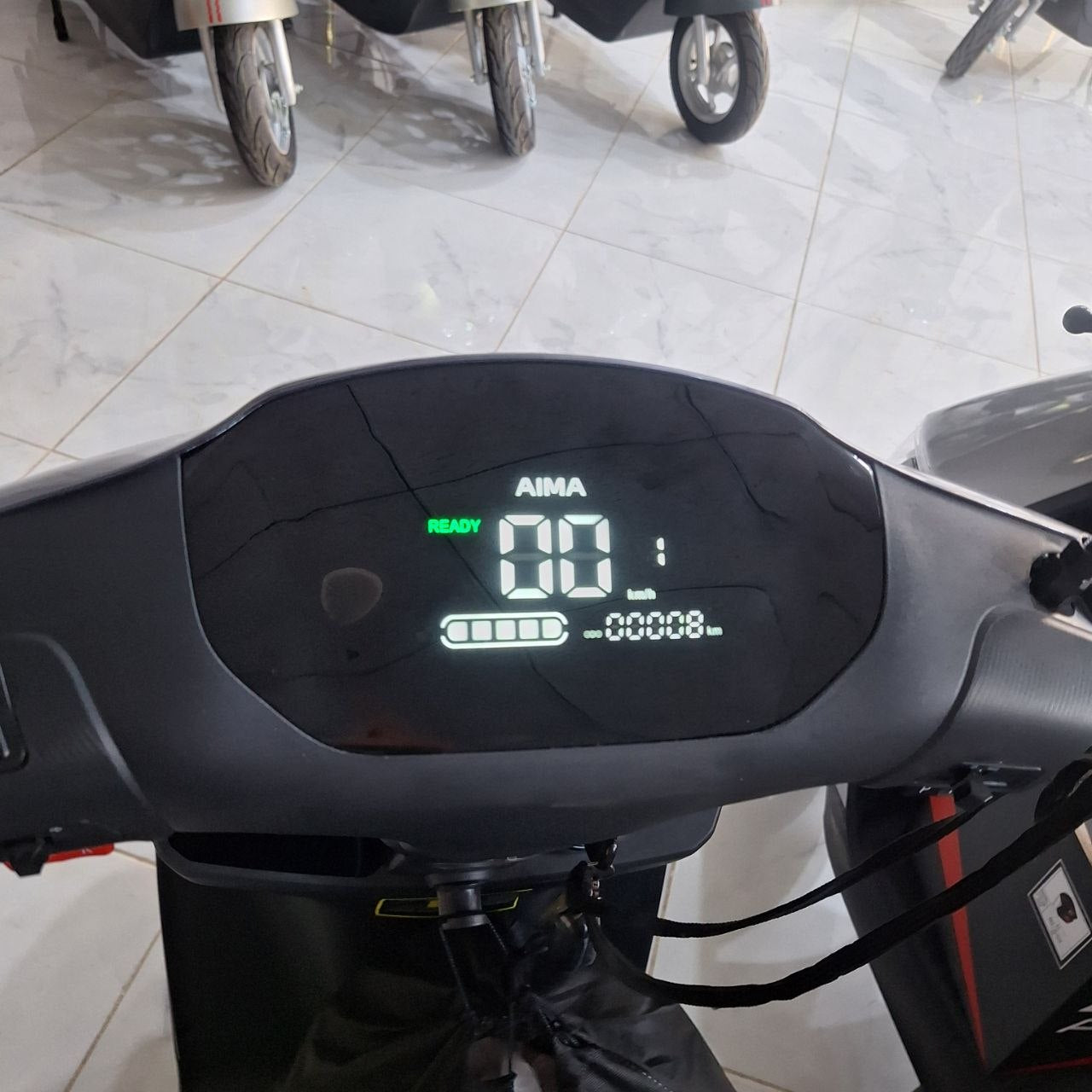 موطو كهربائية AIMA F507 بمحرك 1500 واط وبطارية ليثيوم 60V | Electric Moto