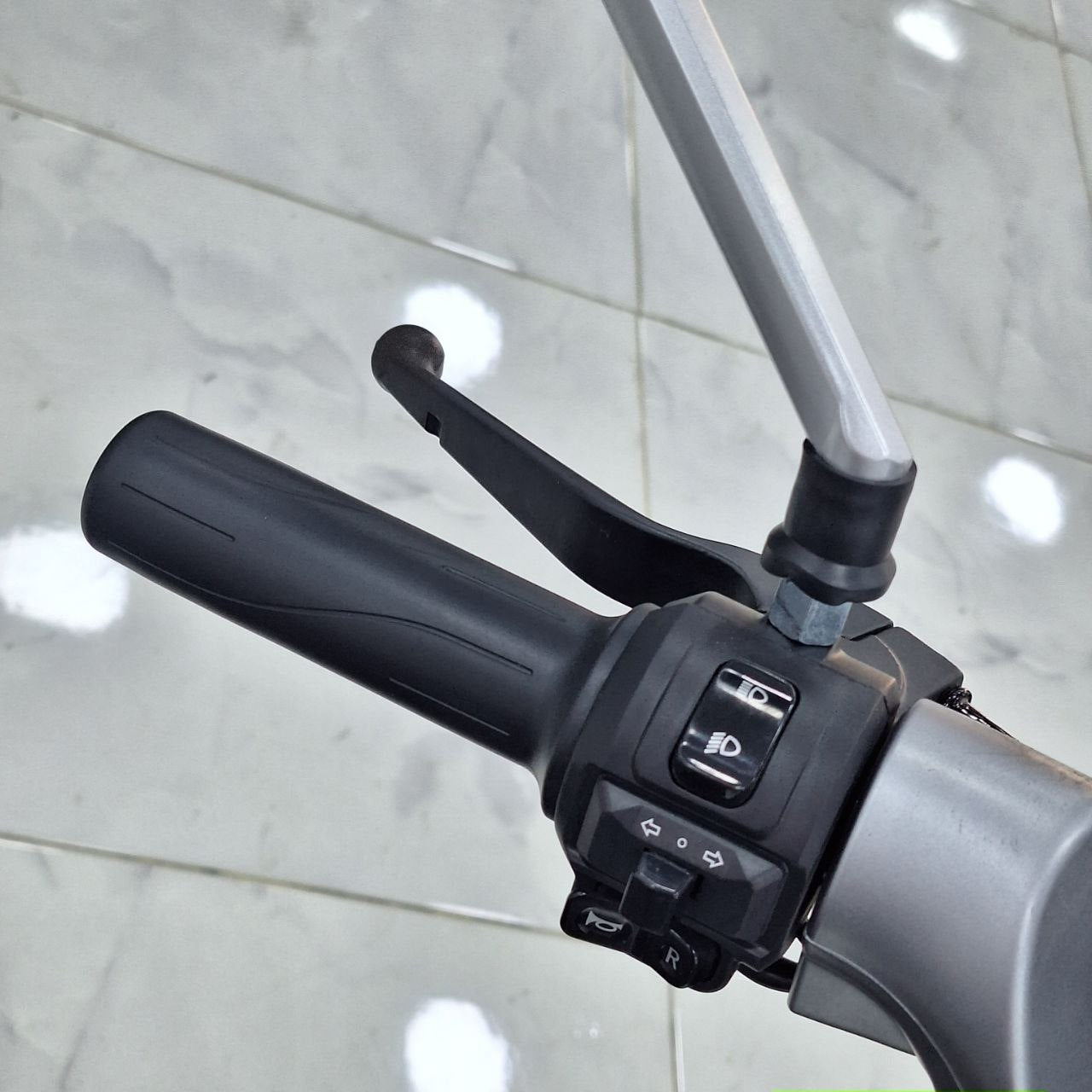 موطو كهربائية REX N9 بمحرك 1200 واط وبطارية 72V | Electric Moto