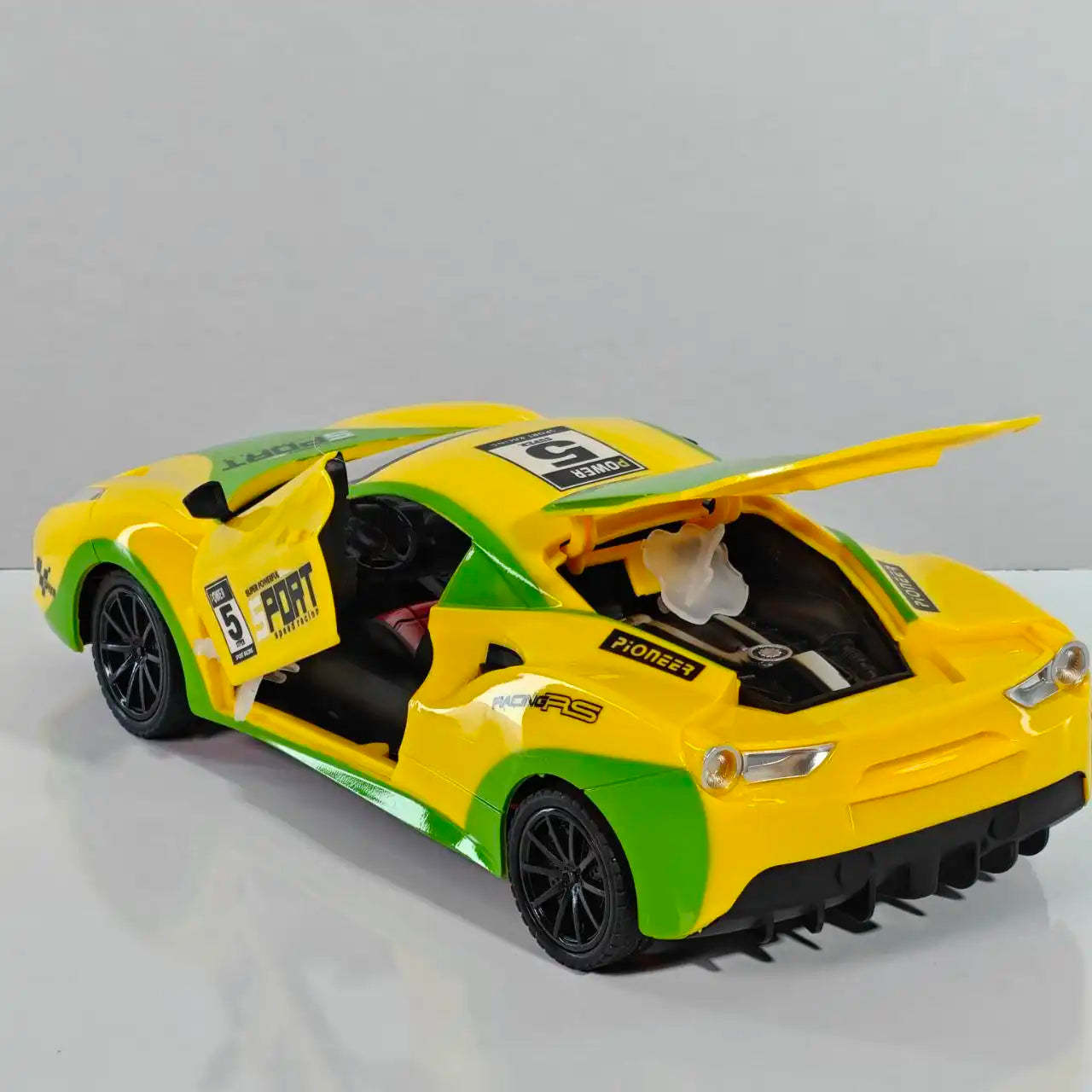 سيارة لعبة بالتحكم عن بعد Rapid Drift RC Car